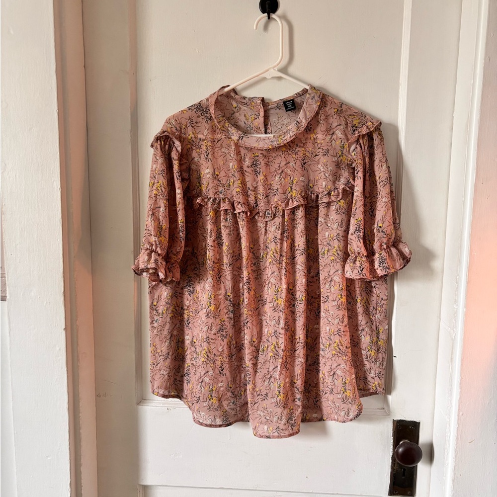 SHEIN Pink Puff Sleeve Blouse with Peter Pan Collar